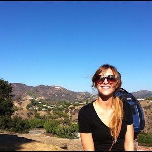 Meet your Posher, Lauren